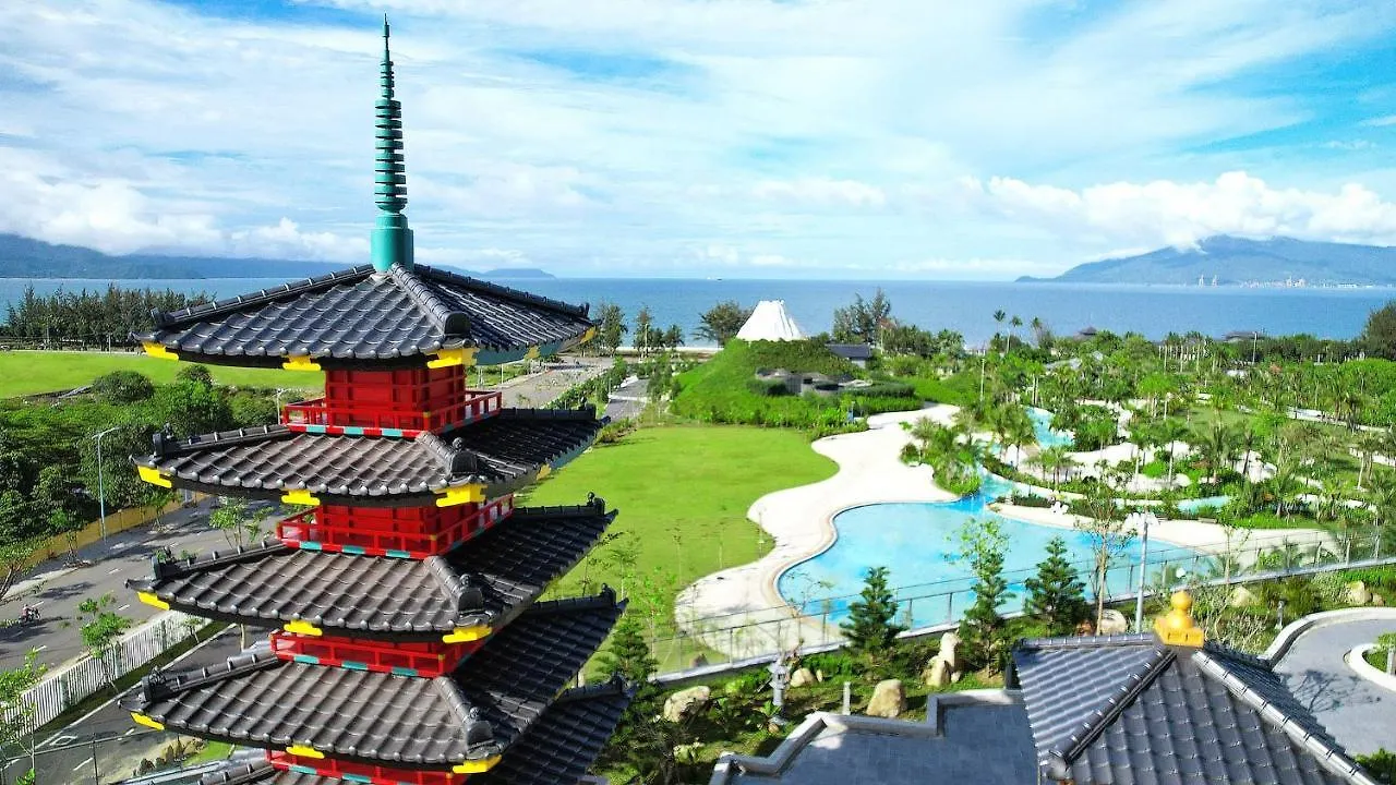 Da Nang Mikazuki Japanese Villas & Spa 5*, Da Nang