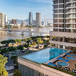 Meliá Vinpearl Riverfront Hotel